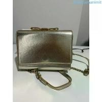 ราคา ส่งต่อ Charles&Keith golden ribbon crown shoulder bag ที่นิยมมากที่สุด (1733351609699698607)