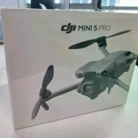 ราคา DJI MINI 5 PRO (DJI RC-N3 + 1 Battery) / US Duty Incl. / Brand New (1733213605249451458)