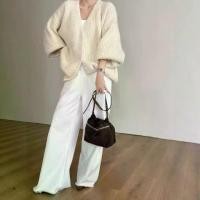 ราคา Frosted Cowhide Leather Shoulder Bag Niche Design Small Square Bag Simple Everyday Versatile Bag Handheld Crossbody Bag (1733461342275011678)