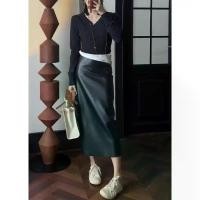 ราคา High Waist Leather Skirt Women's New Back Slit Mid-Length Pencil Pants One-Step Skirt PU Leather Skirt for Women (1733477704104117726)