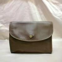 ราคา La Cage กระเป๋าถือหนังสีน้ำตาลเข้ม กระเป๋ามือสอง คําแนะนําผลิตภัณฑ์ใหม่ของเดือนนี้ สไตล์ วินเทจ เท่ๆ ทรง หมอน shoulder bag (1733215476207814043)