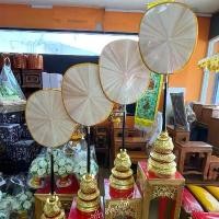 ราคา ตาลปัตรใบลาน ด้ามไม้หัวทองเหลือง (1 ชุด 4 ด้าม) (1733219679589926665)
