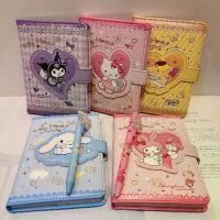 ราคา การเรียนรู้ของเด็ก หนังพียู โนโรลโน้ตบุ๊ค อะนิเมะ คิตตี้สำหรับเด็ก สมุดบันทึก Kuromi BUCKLE คุโรมิ บัญชีมือ แผ่นจดบันทึกบัญชีมืออนิเมะ กล่องของขวัญของขวัญ (1733121253513135780)