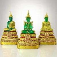 ราคา [COD] พระแก้วมรกต 3 ฤดู ฤดูร้อน ฤดูฝน ฤดูหนาว องค์เล็ก ยกชุด โต๊ะทำงาน ใช้สำหรับใส่บาตรทำบุญประจำวันเกิด (1733199314943772050)