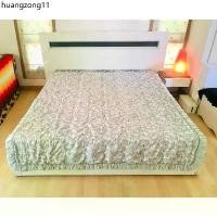 ราคา ขายดีประจำเดือนนี้ ผ้าห่ม หรือผ้าปูรองนอน/โซฟา ขนาด 6-6.5ฟุต สีเทาลายดอกวินเทจ ยี่ห้อ BeauMonde มือสองสภาพดี สินค้าญี่ปุ่น-เกาหลีแท้ (1732675042386019832)