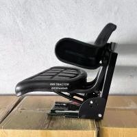 ราคา เก้าอี้ รถไถ รุ่นเท้าแขน เก้าอี้นั่งขับ เก้าอี้สำหรับนั่งขับรถไถแทรกเตอร์ คูโบต้า M5000 ,M6040 ,M7040 ,M8540 ,M9540 (1733039107104736939)