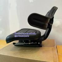 ราคา คูโบต้า Kubota รุ่น M5000 - M6040 M7040 M8540 M9000 M9540 M105 เบาะนั่งรถไถทั้งชุด เก้าอี้ เบาะรถไถ (1733129358613513319)