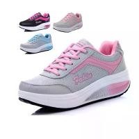 ราคา รองเท้าผ้าใบเสริมส้น แฟชั่นผู้หญิง / สไตล์เกาหลี / เสริมส้น 5 เซน ** สูง เพรียว มั่นใจ **Size 35-42 (1732582467775399050)