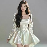 ราคา เดรสผ้าซาตินสีขาว ✨ คอเหลี่ยม เรียบหรู สไตล์ไฮโซ สำหรับสาวสวย! ลดแรง 50% พร้อมส่งฟรี! ไซส์ครบ ใส่ได้ทุกโอกาส ️ #เดรสสวย #แฟชั่นผู้หญิง #ชุดราตรี (1731428487121962754)