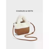 ราคา กระเป๋าผู้หญิง CHARLES&KEITH ฤดูใบไม้ร่วงฤดูหนาว CK11-30271445 กระเป๋าถือขนนุ่ม กระเป๋าสะพายข้างสำหรับผู้หญิง (1733223237817304950)