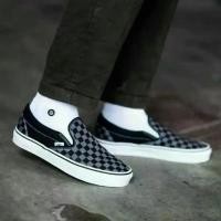 ราคา GUEENQiugtyjytjrthhjshangmao Slip-On Checkerboard Greyสนีกเกอร์ทรงต่ำแบบยูนิเซ็กซ์ ผ้าใบ แบบสวมรองเท้าผ้าใบแบบสวม ขนาด 36-45 แนะนำ (1732966330837272022)