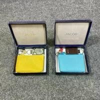 ราคา ชุดของขวัญดีต่อใจกระเป๋าJACOB+พวงกุญแจ ไหมพรม (1733117455075804378)