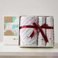 ราคา ชุดของขวัญผ้าขนหนูอาบน้ำ กล่องของขวัญผ้าขนหนู ของที่ระลึกงานเลี้ยง เซ็ตสามชิ้น ชุดของขวัญ ผ้าขนหนู ของขวัญประตู ยายขันทอง ผ้าเช็ดตัว (1733273540756145382)