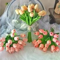 ราคา ช่อดอกไม้ทิวลิปแบบใช้มือถือ, ช่อดอกไม้ประดิษฐ์, ดอกไม้ปลอม, อุปกรณ์ถ่ายภาพสด, เหมาะสำหรับการถ่ายภาพงานแต่งงาน, ช่อดอกไม้แต่งงานถ่ายภาพสตูดิโอ พวง มาลัย ปลอม ขา (1732288042140468393)