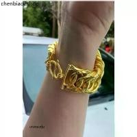 ราคา สร้อยข้อมือเลทบิดยุ่งตัดลายงานเงาหน้างกว้าง23มิลเทียบ20บฟรี ตะขอ (1732046539355227460)