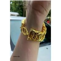 ราคา สร้อยข้อมือเลทบิดยุ่งตัดลายงานเงาหน้างกว้าง30มิลเทียบ20บฟรี ตะขอ (1733407924814776185)