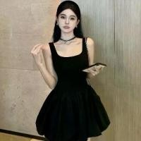 ราคา ชุดเดรสสั้นสีดำสไตล์เฮปเบิร์น ฝรั่งเศส กระโปรงเอวสายเดี่ยว ชุดเดรสสีดำเล็ก ๆ ความรู้สึกหรูหราระดับสูง (1733083081935717594)