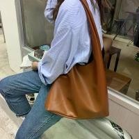 ราคา กระเป๋าหนัง Leather tote กระเป๋าเกาหลีมินิมอล F071 ทรง ขนม จีบ แบรนด์เนม ของ แท้ สายโซ่ (1732745727878071315)