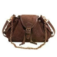 ราคา กระเป๋าสะพายข้าง ไหล่ ใต้วงแขน กระเป๋าสะพายข้าง หรูหรา ราคาไม่แพง ทำจากหนังกวางและกำมะหยี่ มาใหม่ กระเป๋า ทรง ขนม จีบ (1732801619864225720)