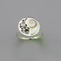 ราคา [พร้อมส่ง] (Ring/แหวน) :Yin yang ring silver shiva eye shell oxidized /แหวนเงินแท้ 925 ชิวาอาย หยินหยาง Silver Thai (1734334254366033303)