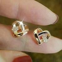 ราคา Pierced Ear Stud Earrings Silver Color/Gold Color Fashion Heart Earrings for Women Chic Wedding Jewelry (1734039541171127689)