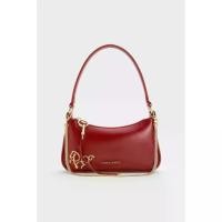 ราคา สินค้าพร้อมส่ง กระเป๋า Charles & Keith รุ่นใหม่ล่าสุด กระเป๋าสะพายไหล่ประดับชาร์มรูปม้ารุ่น Elspeth - สีโทเมโทเรด (1734062727238419949)