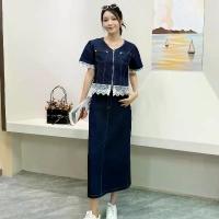 ราคา เชทยีนส์ เสื้อคอกลมแขนสั้น+กระโปรง งานซิปหน้า แต่งขอบลูกไม้ 7177 (1734034970757334791)