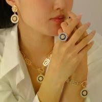 ราคา ชุดเครื่องประดับสไตล์ยุโรปและอเมริกัน ลายหัวเสือ สำหรับสร้อยคอ ต่างหู กำไล และแหวน สไตล์วัง แนววินเทจ (1734022143252333995)