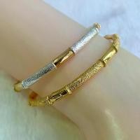 ราคา [พร้อมส่ง] กำไลทองชุบ [ 082 ] กำไลทองไมครอน กำไล 2 กษัตริย์ ตะขอแบบล้อค พร้อมส่ง 2 สี (1733403292940339097)