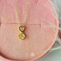 ราคา Rosen'marry/ สร้อยคอพร้อมจี้พลอยไหมทองแท้ ตัวเรือนเงินแท้ชุบทอง จัดส่งฟรี RN038 , เสริมดวง , ของขวัญ (1729875094778710978)