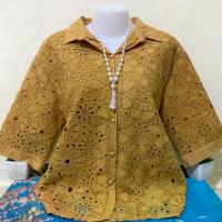 ราคา เสื้อผ้าใส่งานบุญ เสื้อลูกไม้กระดุมหน้ารอบอก38-40-42/44/46/48-50-52/54-56นิ้วฟรีไซส์ เสื้อผ้าลินินผสม งานแต่ง งานบวชฯ (1734288376852284800)