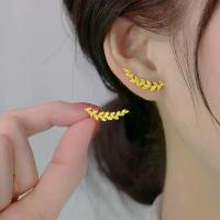 ราคา ต่างหูผู้หญิง แฟชั่น ต่างหูข้าวสาลีทองโบราณ คลิปหนีบหู ที่ครอบหู กระดุม ต่างหู หรูหราราคาไม่แพง ต่างหูอเนกประสงค์ เหมาะสำหรับเป็นของขวัญให้แฟน ต่างหู yvis โบว์ (1734344705340835093)