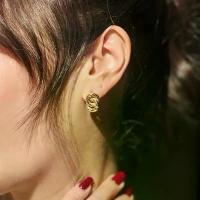 ราคา Adornment Club - Claire Earrings ต่างหู (1734248333468206738)