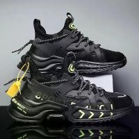 ราคา รองเท้ากีฬาลำลองผู้ชาย แฟชั่นใหม่ ผ้าบิน สีดำ สีขาว พื้นหนา เพิ่มความสูง 5 ซม. ออกไปข้างนอก ปาร์ตี้ แฟชั่นเกาหลี (1729697759743936853)