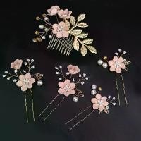 ราคา 2026กิ๊บติดผมเจ้าสาว, กิ๊บติดผมดอกไม้มุกคริสตัล, หวีผมงานแต่งงาน, กิ๊บติดผม Rhinestone, หมวก, เครื่องประดับผมดอกไม้เจ้าสาววินเทจ, เหมาะสำหรับสุภาพสตรีและเด็กผู้หญิง, ปาร์ตี้, และ (1734230418156061753)