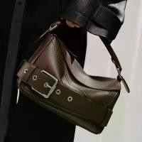 ราคา กระเป๋าจักรยาน, หนังแท้, Unisex, กระเป๋าสะพายข้าง, กระเป๋าสะพายไหล่, 25 ปีใหม่, กระเป๋ามอเตอร์ไซค์, วัสดุหนังนิ่ม (1732742944382158603)