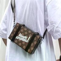 ราคา Ulzzang - กระเป๋าสะพายหนัง Pu ผู้ชาย แฟชั่นเกาหลี ความจุขนาดใหญ่ กระเป๋าสะพายข้าง กระเป๋าสะพายไหล่ กล่อง (1734229267807700040)