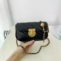 ราคา กระเป๋าสะพายข้าง ผู้หญิง แฟชั่นสายสะพายโซ่สีทอง วัสดุหนังPU -3103 (1734256210420926320)