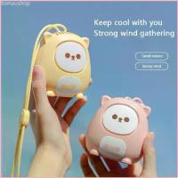 ราคา พร้อมส่ง-COD พร้อมส่ง！！พัดลมUSB ขนาดเล็ก แบบพกพา พร้อมเชือกคล้องคอ แบบชาร์จไฟได้ 360 °พัดลมระบายความร้อน หมุนได้ ลายการ์ตูนน่ารักๆ (1729741042367236771)