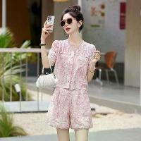 ราคา 2026ชุดทูพีซสำหรับผู้หญิง, ชุดลูกไม้, คอลเลคชั่นฤดูร้อนปี , สไตล์เรโทรฝรั่งเศส, ปัก, เสื้อแขนสั้น, กางเกงขาสั้น เอี้ยมยีนส์ กระโปรงยีนส์ ชุด สงกรานต์ สูท ผู้หญิง (1734320333740213751)