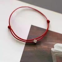 ราคา สร้อยข้อมือจี้โคลเวอร์สี่แฉก, ถักแฮนด์เมด, เครื่องประดับแฟชั่นที่เรียบง่าย, สวมใส่ทุกวัน สร้อย ข้อ มือ นาค แท้ ผู้ หญิง เครื่อง ราง ฮ่องกง เก๊ะ ตังค์ มา แว้ว กําไล สา (1732308033134167467)