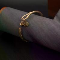 ราคา สร้อยข้อมือกระดิ่ง สีทอง 9998 เลส ข้อมือ แหวน ปรับ ได้ ตาม ขนาด นิ้ว สร้อย ทอง ปลอม ช่าง กรอบ แท้ ทรง ไข่ พร้อม เลี่ยมกัน น้ํา 100 พระ เลี่ยม พระเลี่ยม รับ พระกัน ด้วย ระบบ เลเซอ (1733072901212964194)