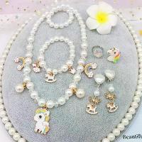 ราคา ชุดสร้อยข้อมือสร้อยคอมุก สไตล์เกาหลี สร้อยคอนางเงือก สำหรับเด็กและเด็กหญิง เครื่องประดับเด็ก สร้อยคอเด็ก สร้อย ข้อ (1731555631403469422)