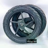 ราคา ชุดล้อแม็ก+ลูกปืน Click Scoopy-i Icon,พร้อมยางนอกลายไฟ+ยางใน สีดำ กับ ขาว ***ของใหม่ทุกคู่*** (1733945600401508114)