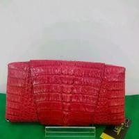 ราคา กระเป๋าหนังจระเข้แท้ CA024CHMF หางม้วน สีแดง (1734078811672774510)