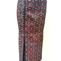 ราคา ตะกร้า 22 กระโปรงหางปลา จีบหน้าหลังชิบข้าง ผ้าฝ้ายมัดหมี่ สีหลากสี (1732626664452687015)