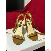 ราคา รองเท้าส้นสูง NINE WEST สีน้ำตาล (used like new) มีบริการเก็บปลายทาง (1733859442858951818)