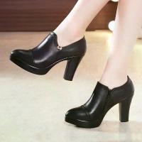 ราคา รองเท้าหนัง หัวแหลม มีแพลตฟอร์มกันน้ำ รองเท้าส้นสูง ทรงลึก ขนาดใหญ่ (1734224919985882630)