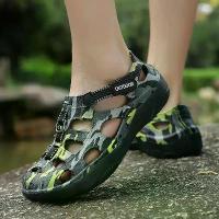 ราคา รองเท้าชายหาดผู้ชาย นุ่ม ใส่สบาย แพลตฟอร์ม รองเท้าแตะ EVA น้ำหนักเบา กลางแจ้ง กันลื่น พื้นหนา รองเท้าแตะผู้ชาย รองเท้าผ้าใบผู้ชาย ฤดูร้อน (1730168948614597589)