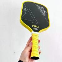 ราคา ไม้พาดปิ๊กเกิลบอลคุณภาพสูง T700 ชิ้นเดียว พื้นผิวด้าน ไฟเบอร์คาร์บอน น้ำหนักเบา สบายมือ ไม้พาดสำหรับเล่นปิ๊กเกิลบอล air gear อุปกรณ์ สนุกเกอร์ โต๊ะ 6x12 ฟุต magic speed 5 victor ryuga metalli (1733709